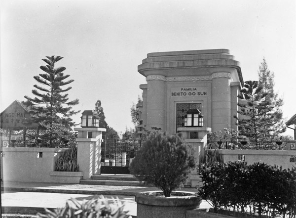 Manila, Chinese Cemetery