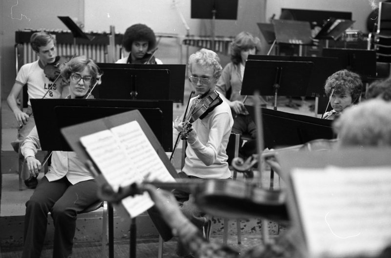 1981 Symphony Orchestra, Rehearsal 07