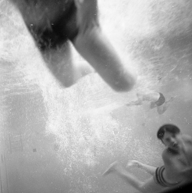 1972 Swimming, Under Water 02