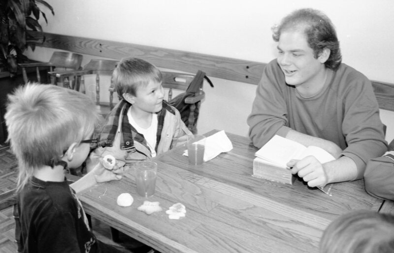 1987 Ackerman Elementary School, Christmas 07