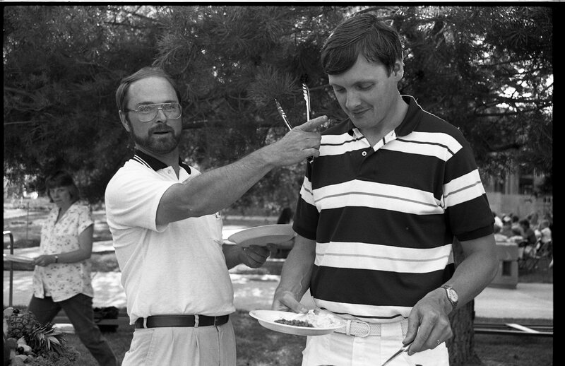 1989 Employees, BBQ 18