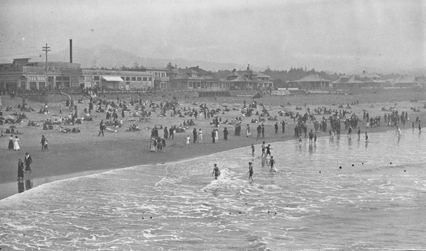 Reuter Group-BB, Beach