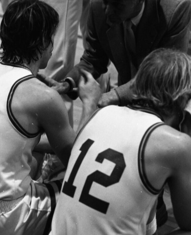 1983 Men's Basketball, Coaching 04