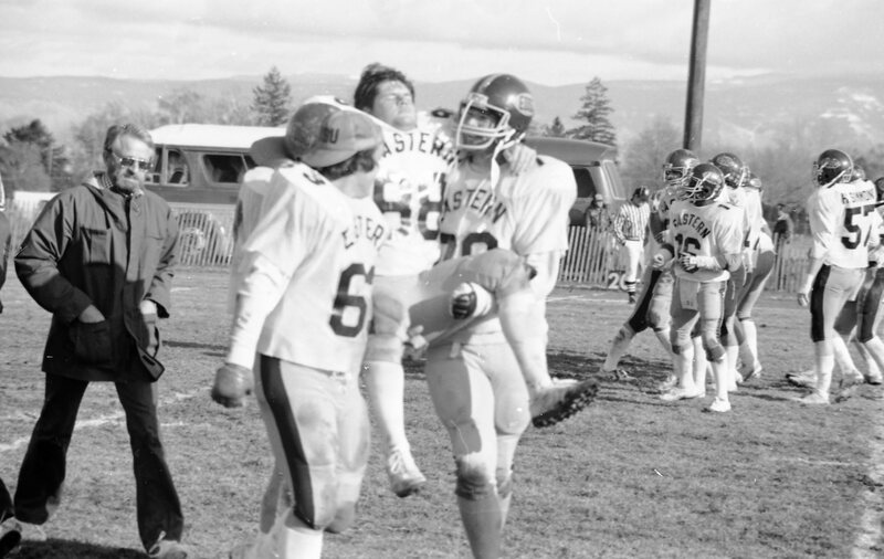 1982 Football Player B. Wick, Injury 02