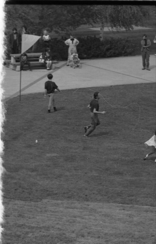 1990 Students, Performing 01