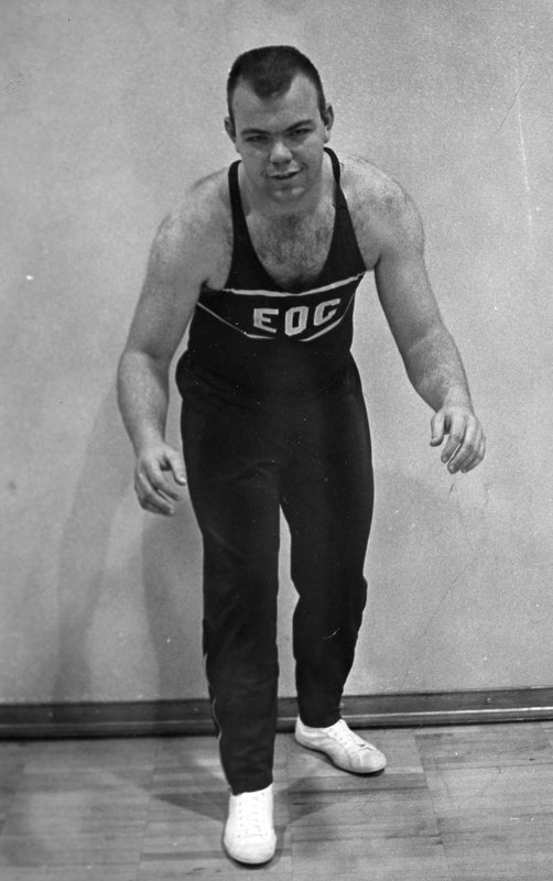 1966 Wrestler 5