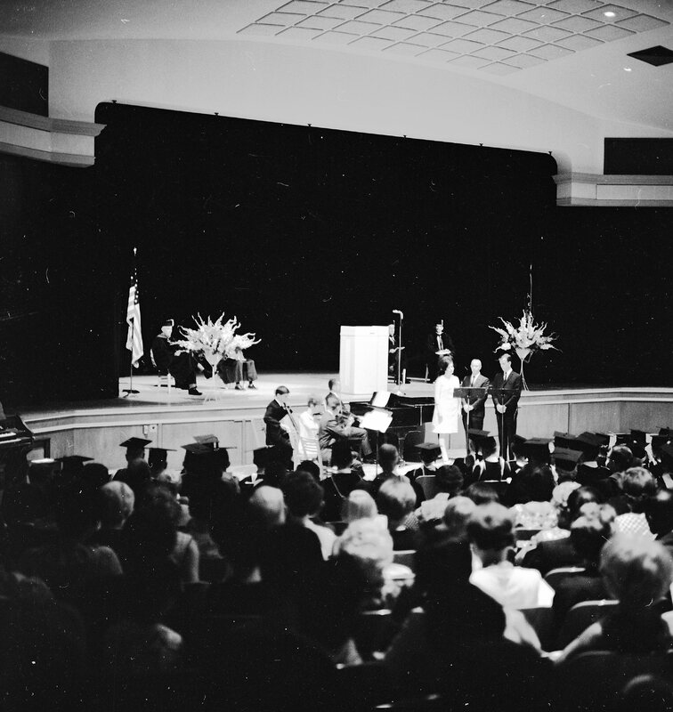 1967 Summer Graduation 08