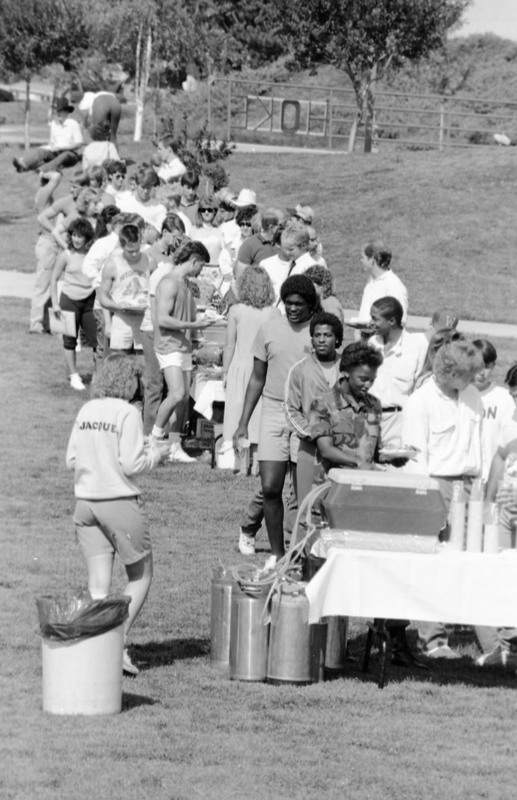 1987 New Student Days, BBQ 20