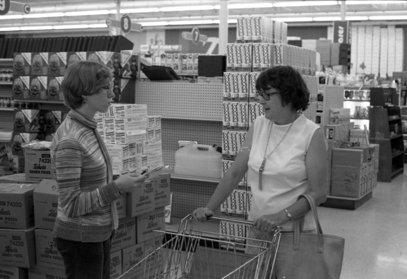 1976 Field Trip, PayLess 5