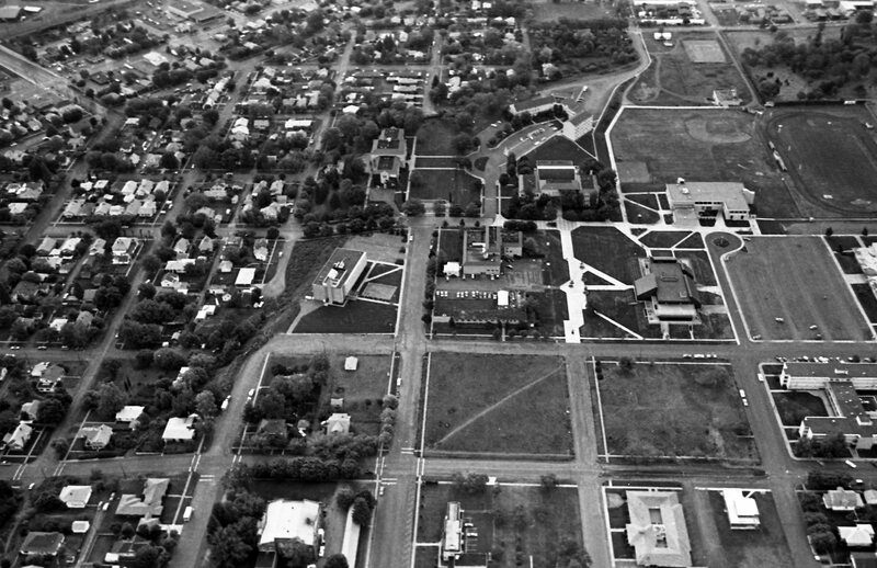1977 Campus, Aerial Views 31