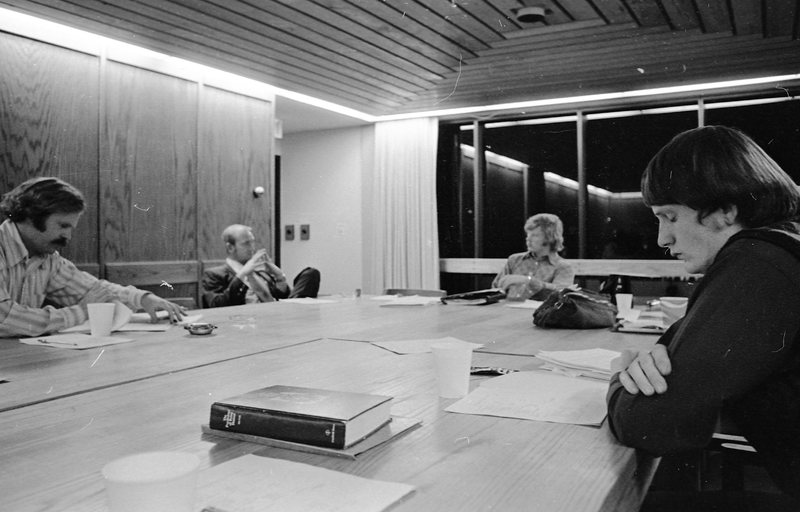 1974 Students, Meeting 01