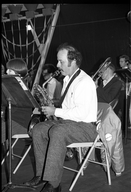 1990 Band 01