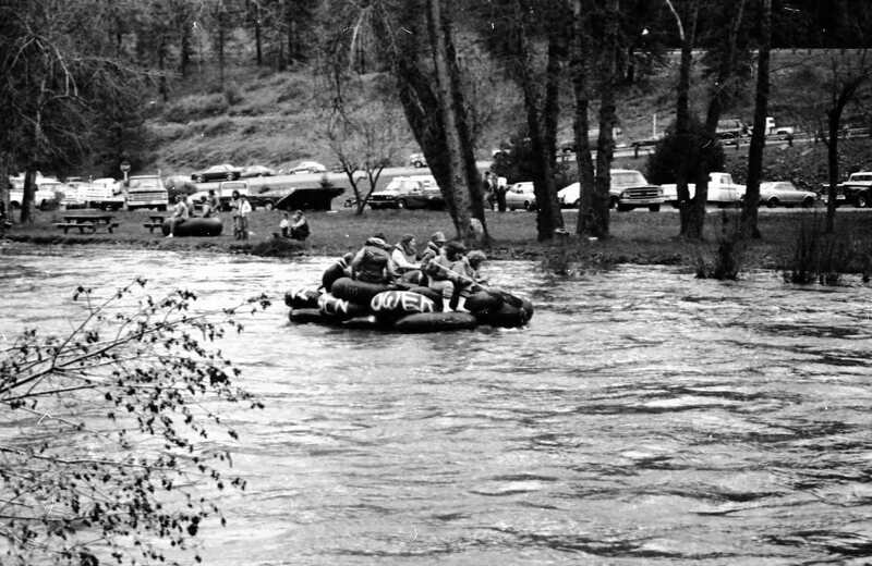 1983 Raft Race Start 06