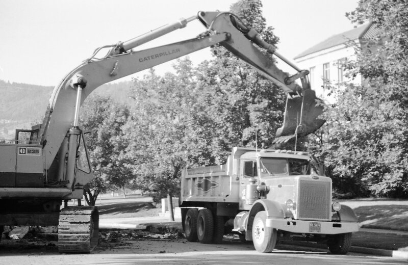 1985 Campus, 8th Street Removal 09