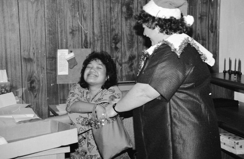 1986 Employees, Christmas 06