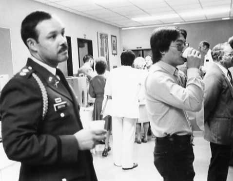 1985 Faculty Reception 03
