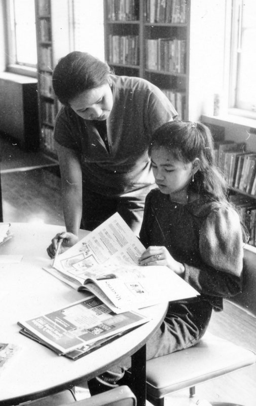 1983 Ackerman Elementary School, Library 01