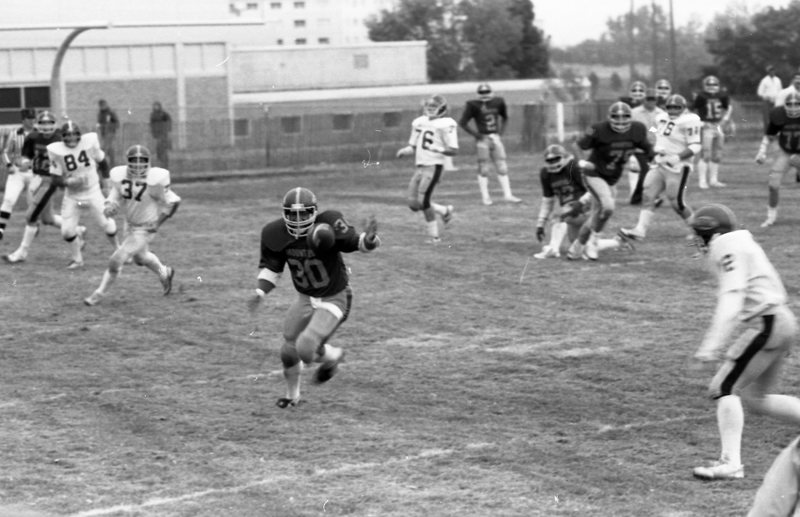 1982 Football, Alumni Game 03