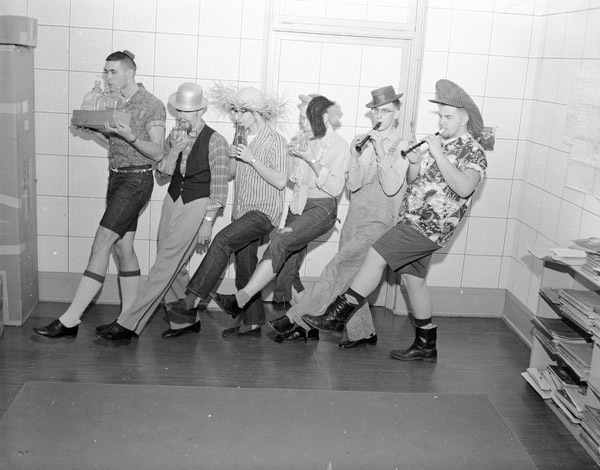 1958-59 Moonshine Band 1-1