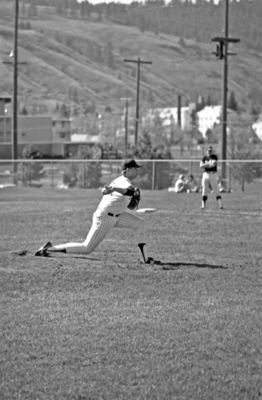 1985 Baseball, April Action 04
