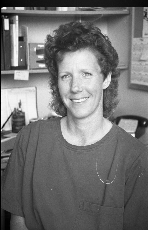 1989 Women's Basketball Coach, Sharon Campbell 03