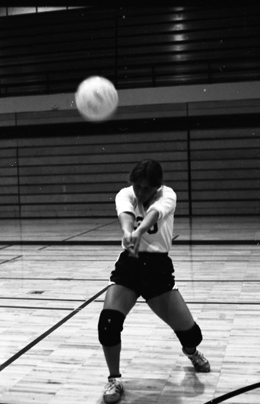 1980 Women's Volleyball Players 05