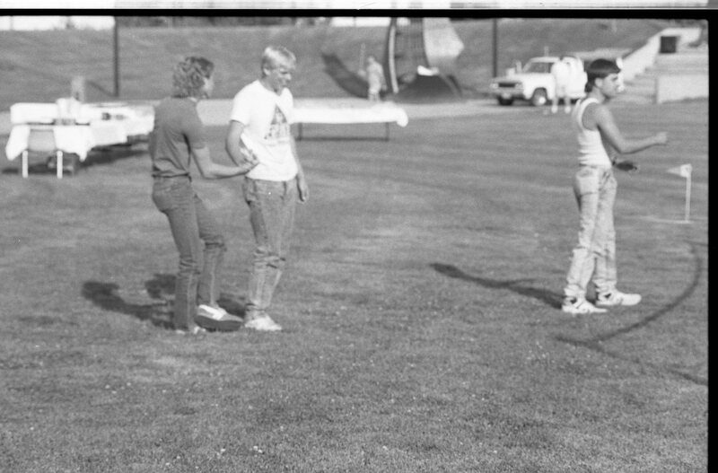 1988 Volleyball, New Students 08