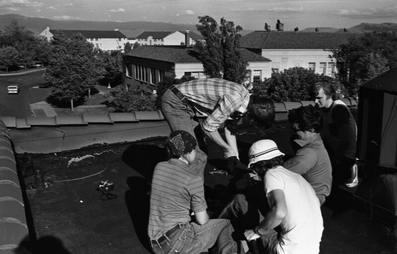 1977 Radio, New KEOL Antenna Installation 02