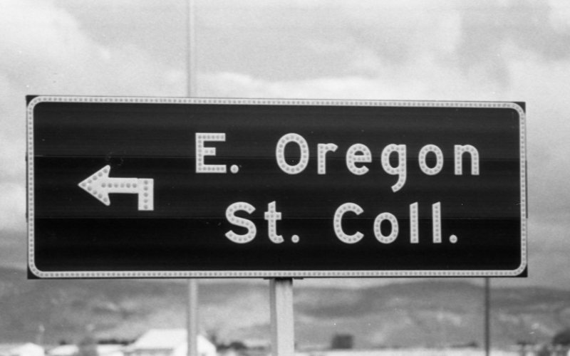 1978 Street Signs to Campus 01
