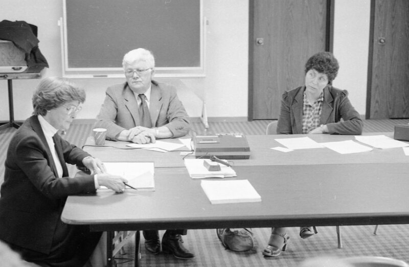 80's Meeting, Teachers Commission 03