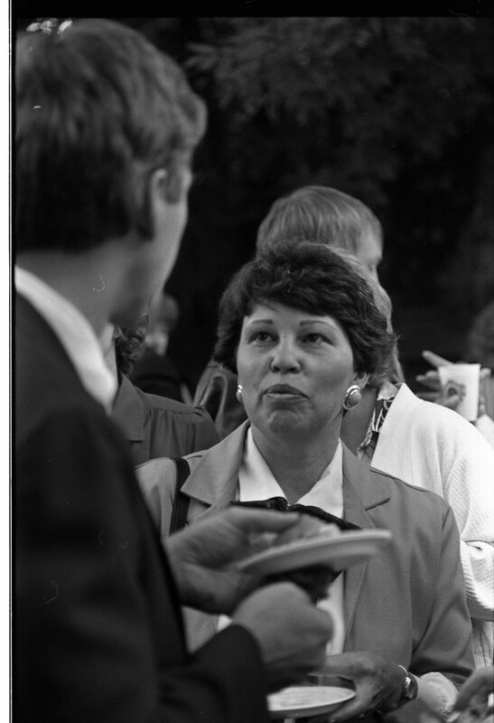 1989 Students &amp; Employees, Reception at President's House 08