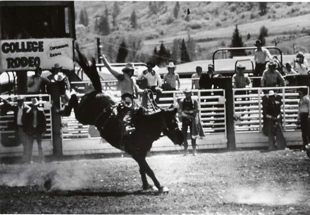 80's Rodeo, Bronco Riding 1