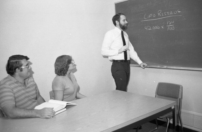 1985 Students, Consult Professor John Blanchard 03