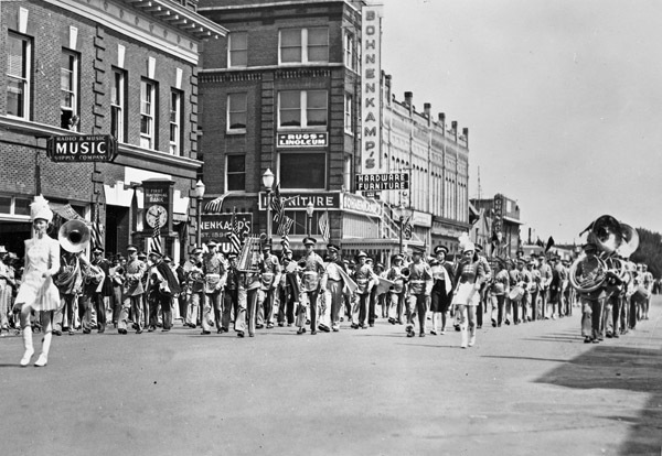 La Grande Parade 5