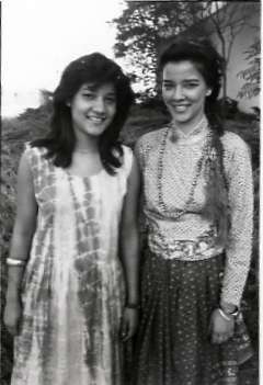 80's Students, Women 1-1