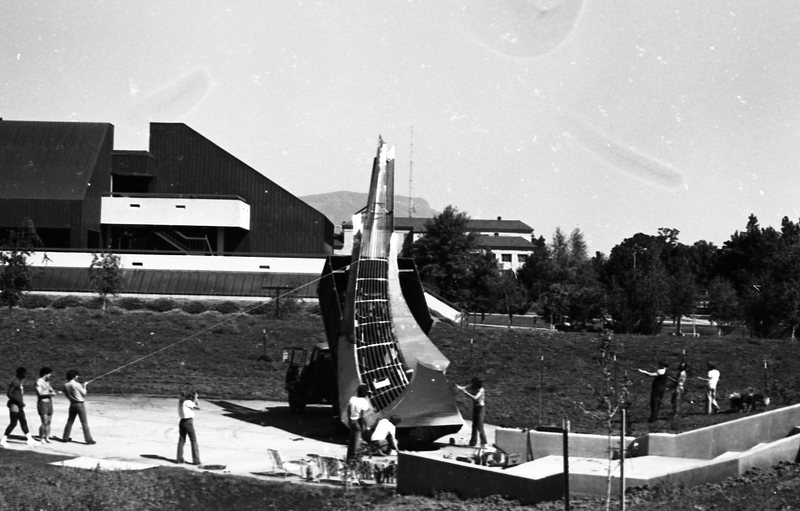 1981 Sculpture, Amphitheater Install 31