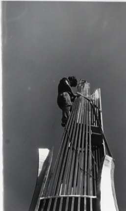 1981 Sculpture, Amphitheater Install 01