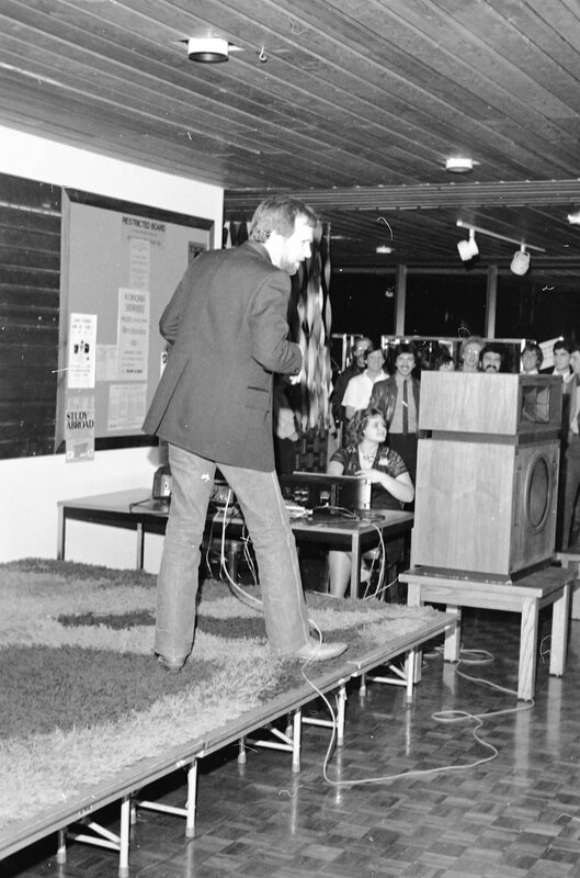 1983 Guest, Comedian 05
