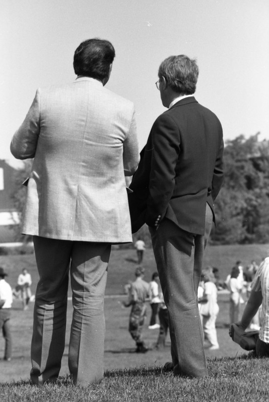 1987 New Student Days, BBQ 09