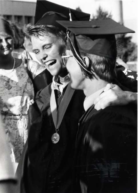 1987 Graduates, Outdoors 02