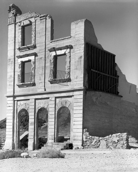 California, Ghost Town 26