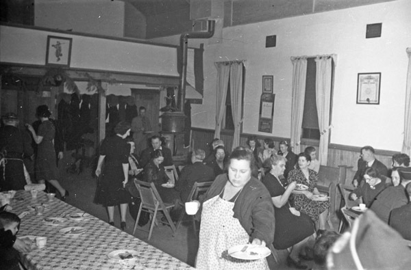 Elgin, American Legion Potluck