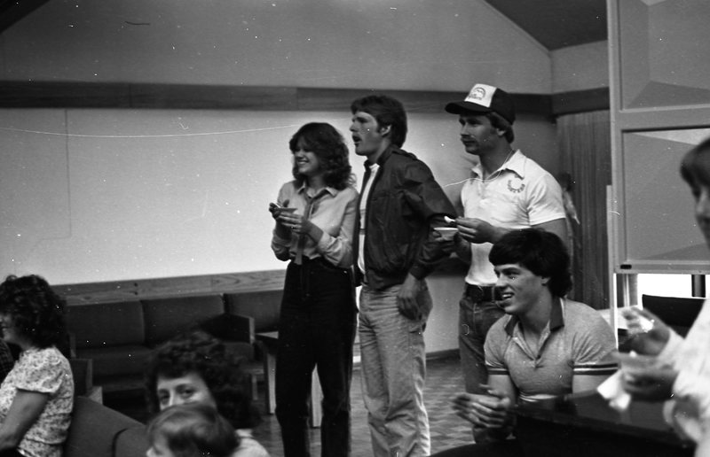 1982 Spring Festival, Ice Cream Social 01