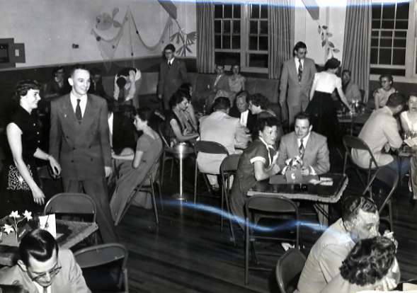1953-54 Club Tropic 1
