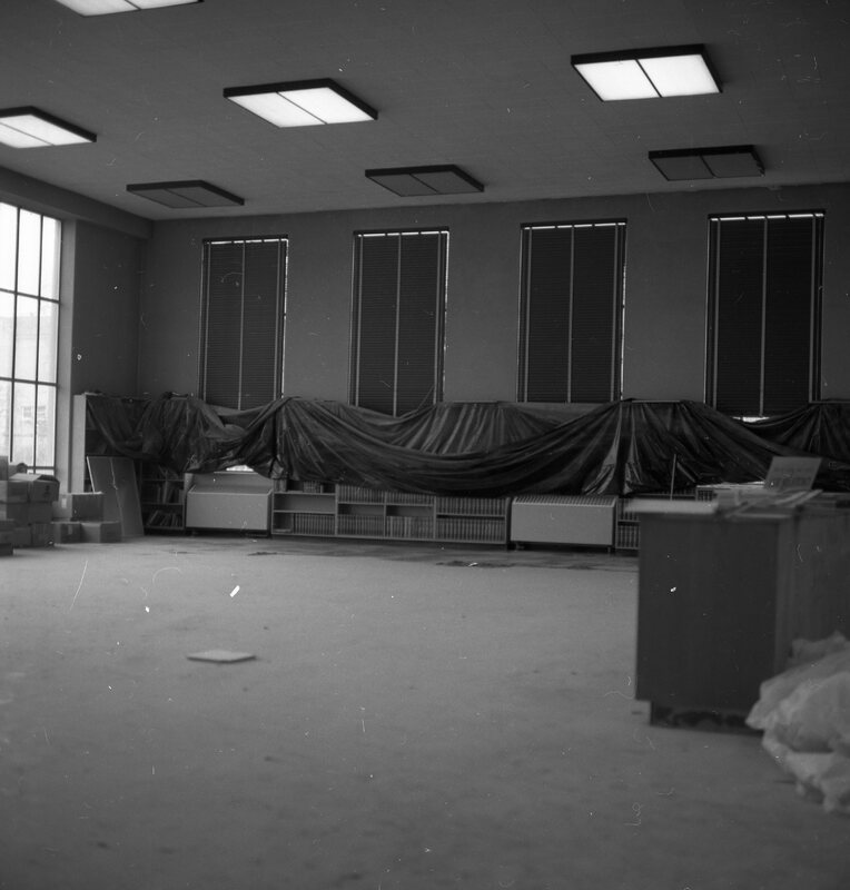 1971 Walter M. Pierce Library Remodel, Interior 29