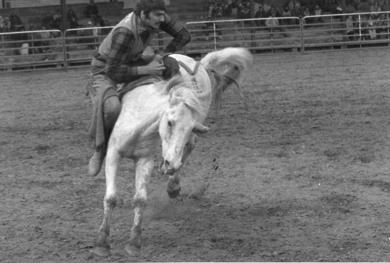 1982 EOSC Rodeo, Bronco Riding 03