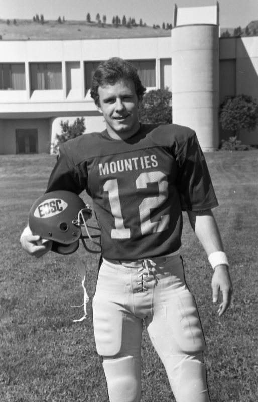 1981 Football Player 03