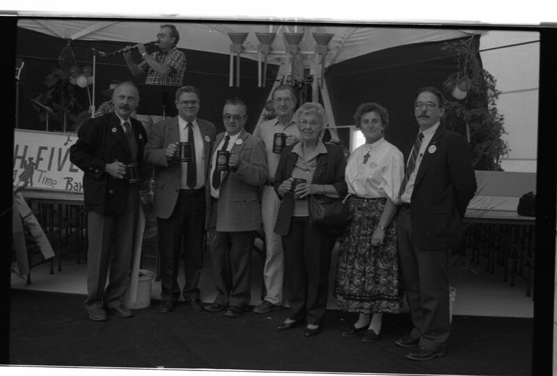 1989 Homecoming Officials 01