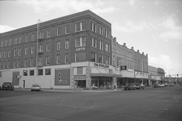 La Grande, Street Scene 28