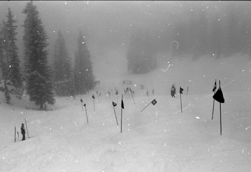 1981 Skiing Area 01